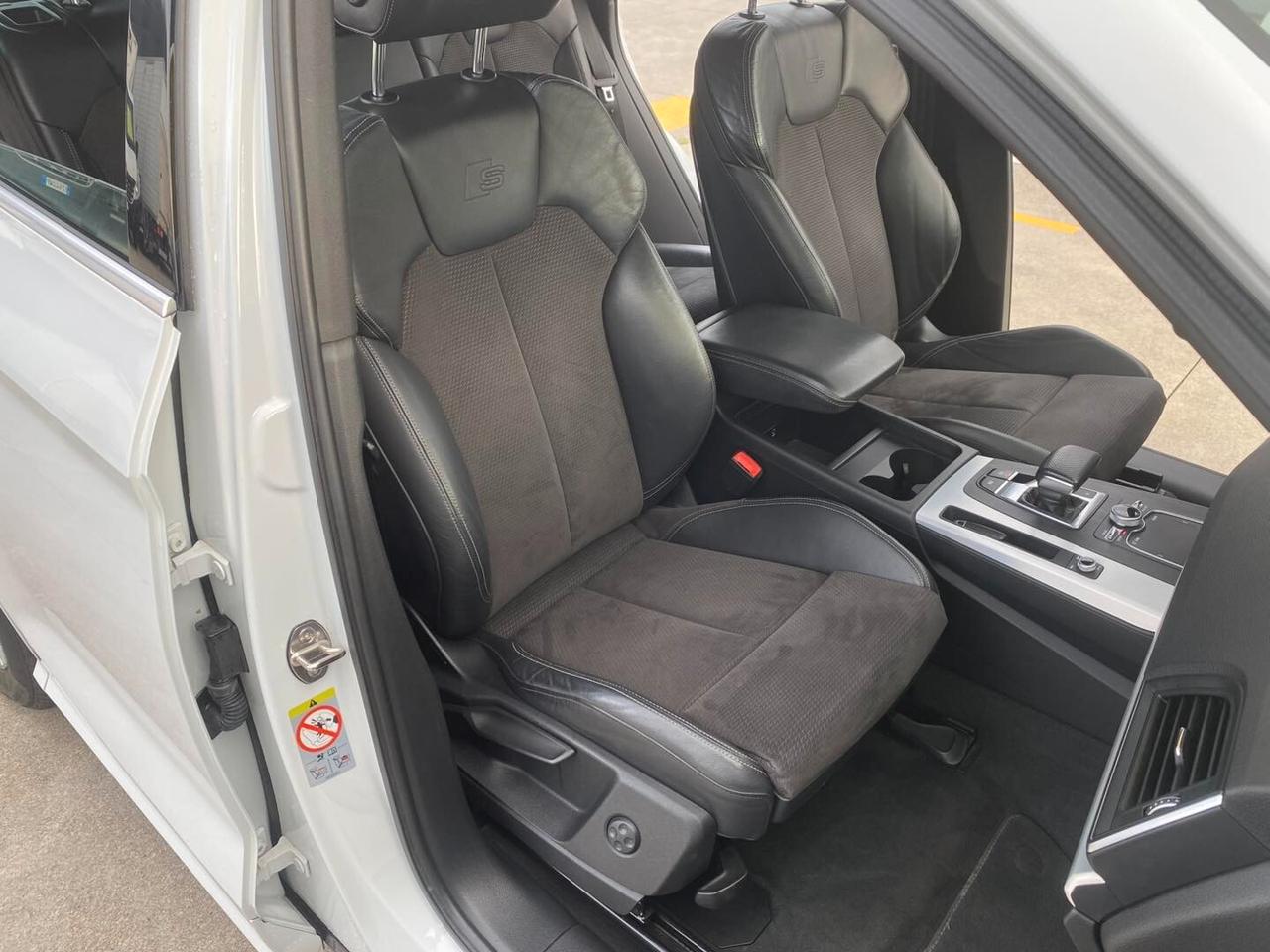 Audi Q5 40 TDI quattro S-tronic S line plus