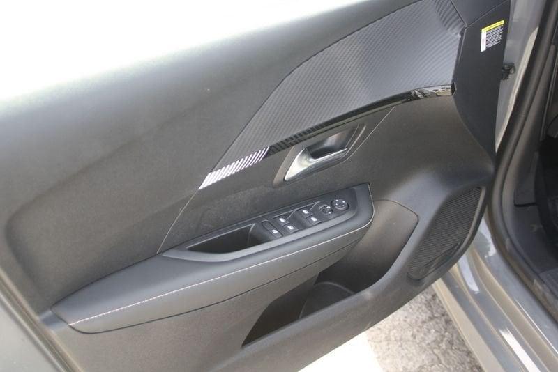 Peugeot 208 Allure PureTech 100 S/S