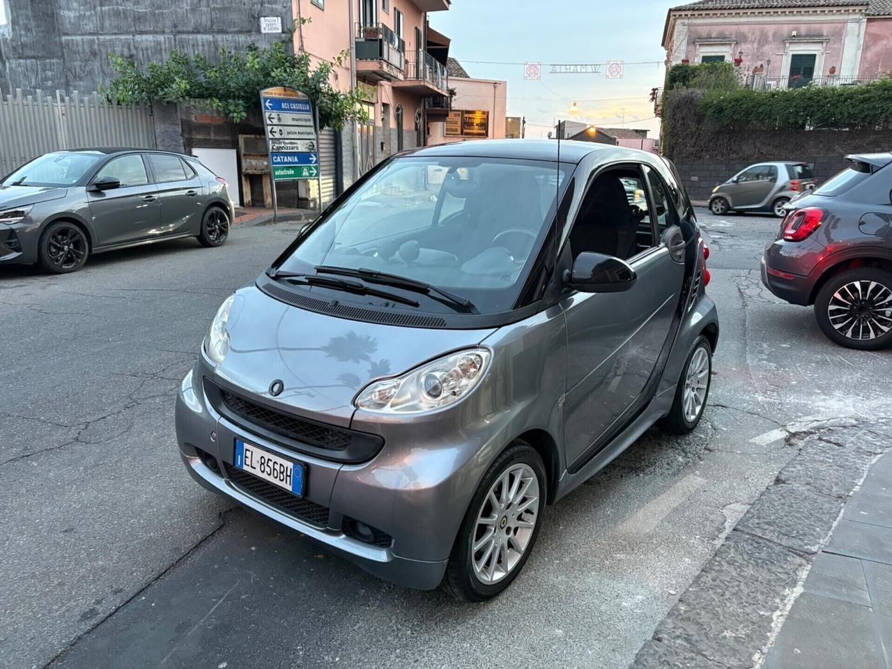 Smart ForTwo 800 40 kW coupé passion cdi 20