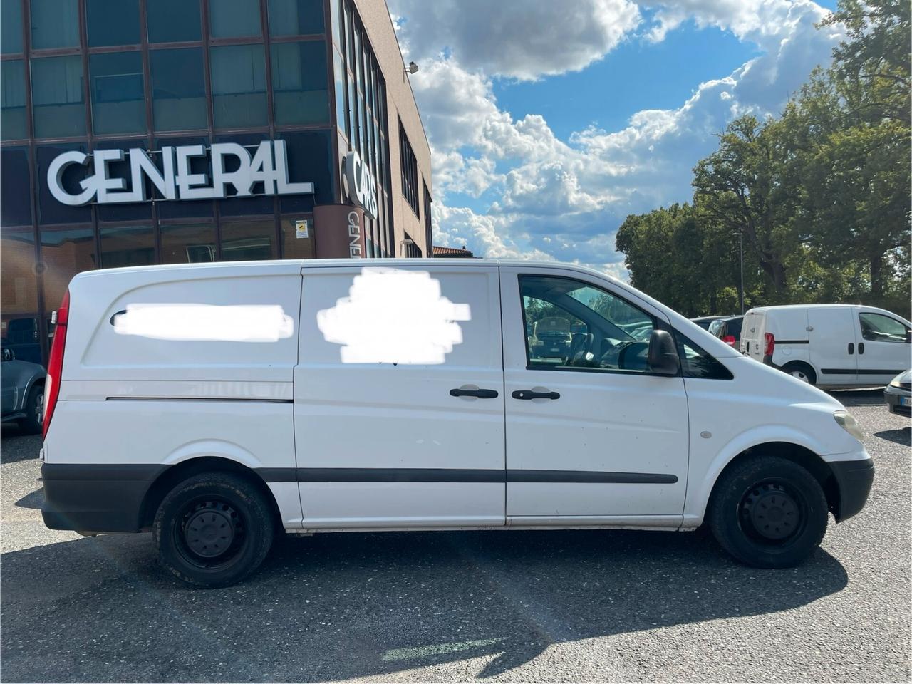 Mercedes Benz Vito 115 2.2 CDi