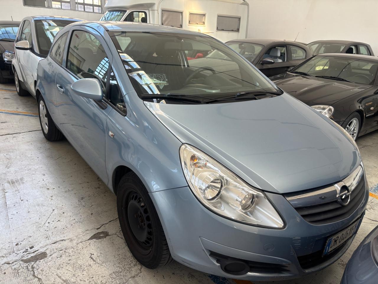 Opel Corsa 1.2 3 porte Enjoy
