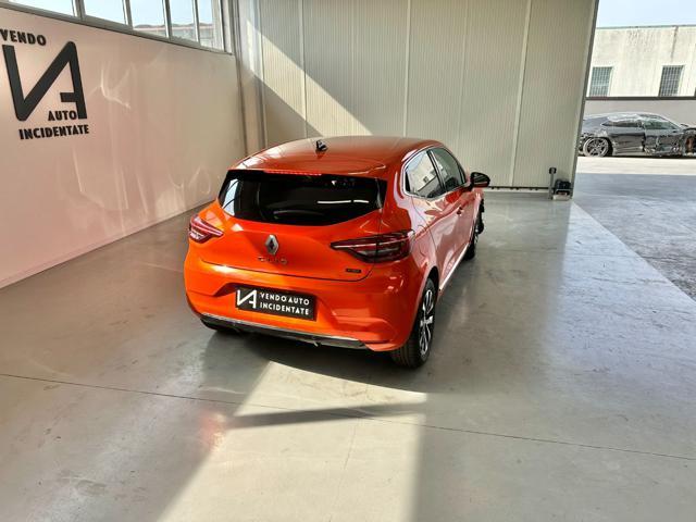 RENAULT Clio FULL HYBRID E-TECH 145CV TECHNO
