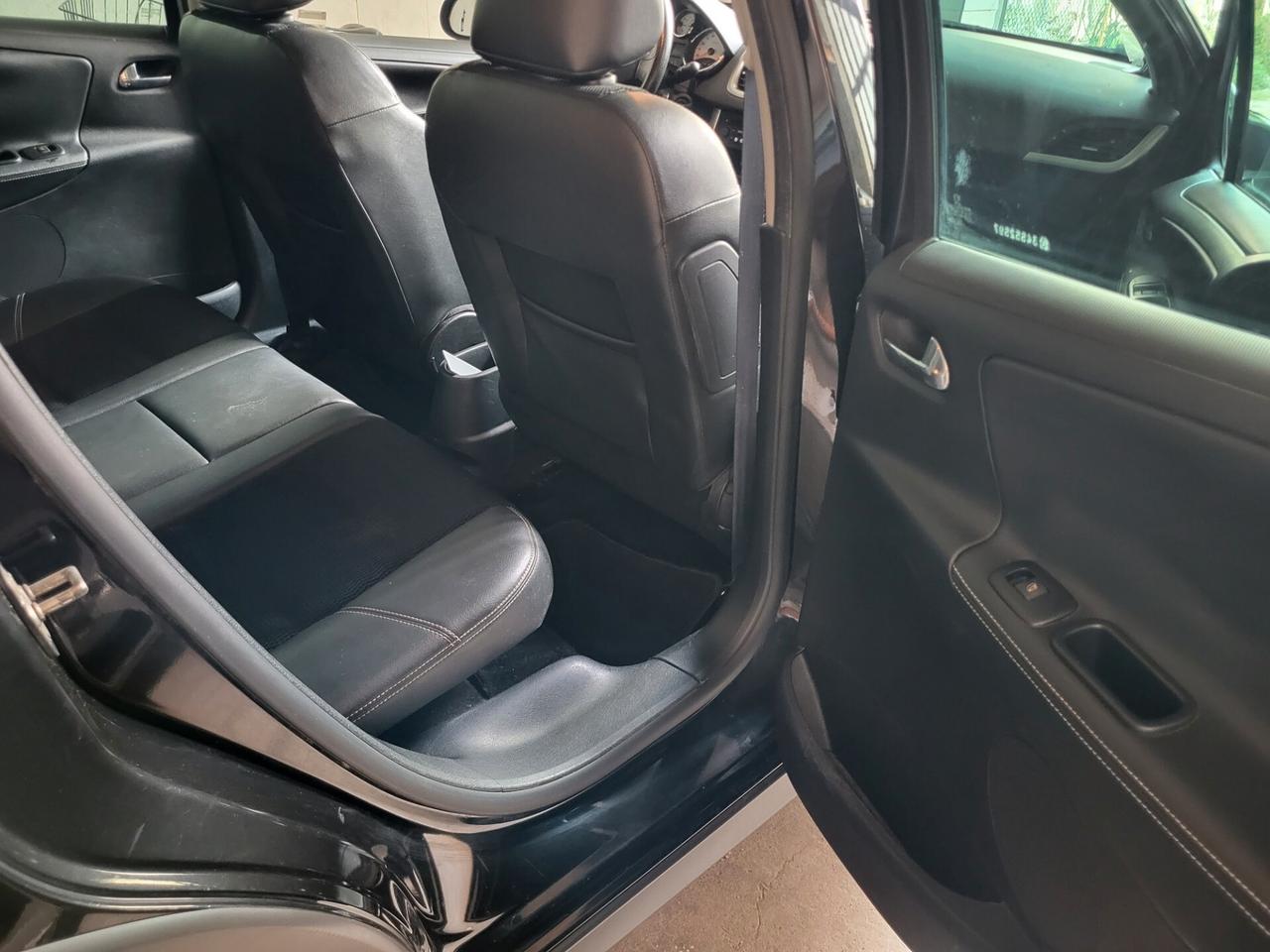 Peugeot 207 1.6 VTi 120CV SW Outdoor GPL