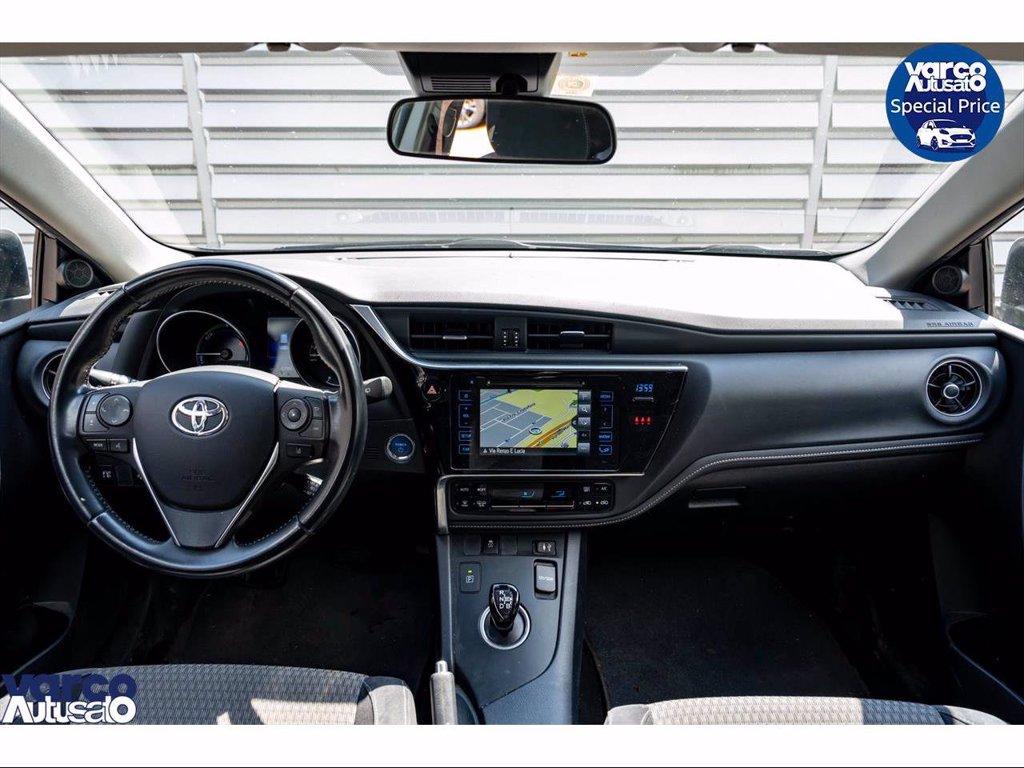 TOYOTA Auris touring sports 1.8h style cvt del 2017