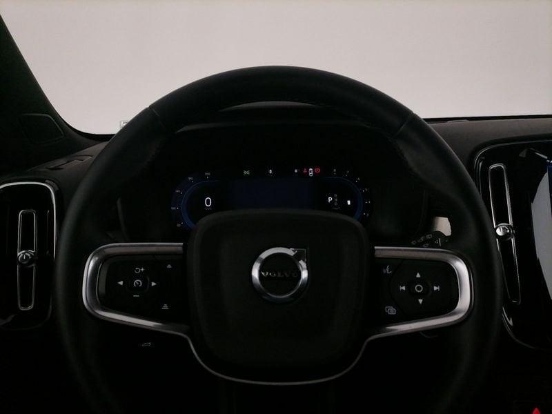 Volvo XC40 2.0 b3 Core auto