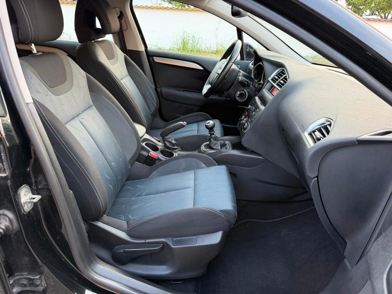 Citroen C4 1.6 e-HDi Berlina 115cv