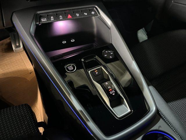 AUDI A3 SPB 35 TFSI Stronic S line"18 Sline LED Matrix/"26