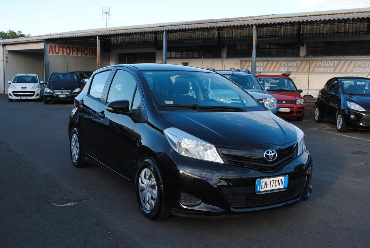 TOYOTA YARIS 1.0 69 CV OK NEOPATENTATI