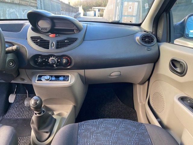RENAULT Twingo 1.2 8V "NEOPATENTATI"