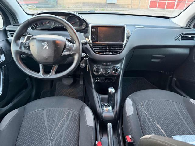 PEUGEOT 208 129,277km 1.4 8V e-HDi 68CV S&S robot. 5p. Active