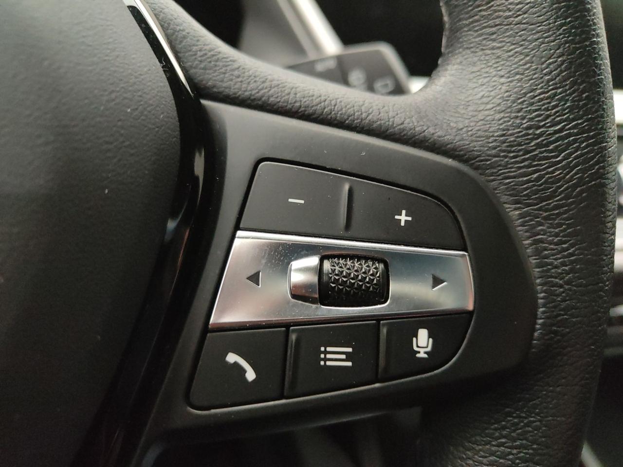 BMW Serie 1 F40 1.5 136CV ADVANTAGE BUSINESS AUTO