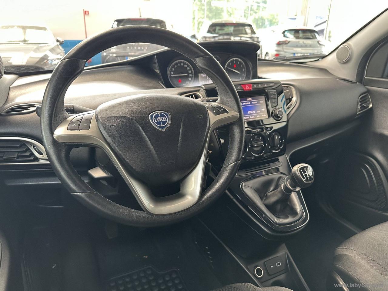 LANCIA Ypsilon 1.2 69 CV 5p. S&S Gold