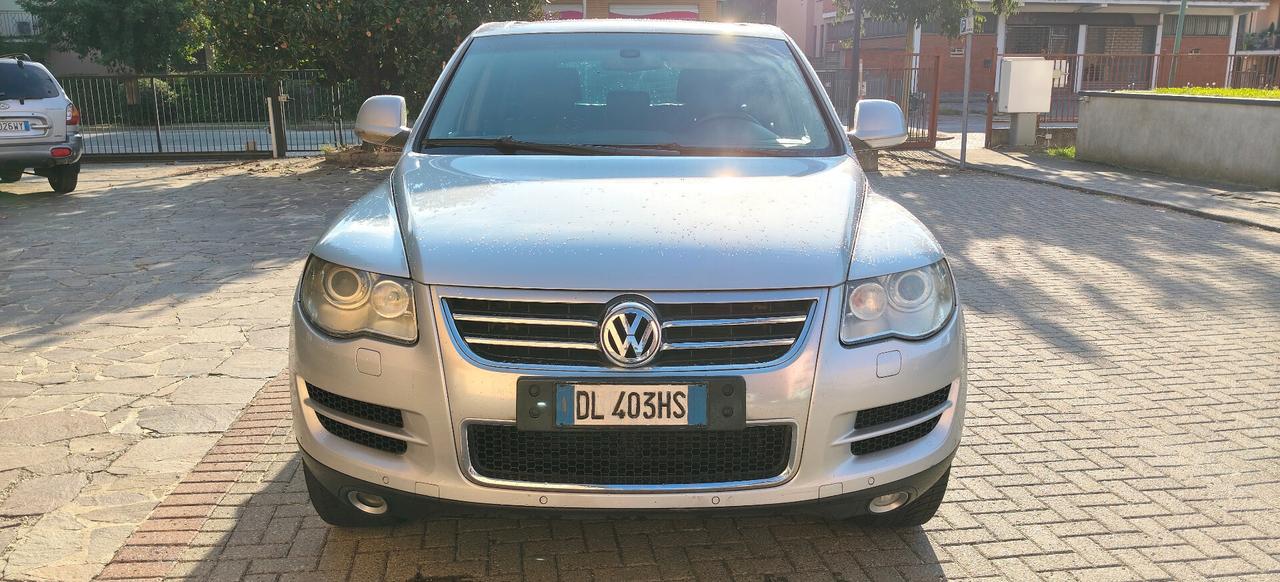 Volkswagen Touareg 2.5 R5 TDI Tiptronic Exclusive