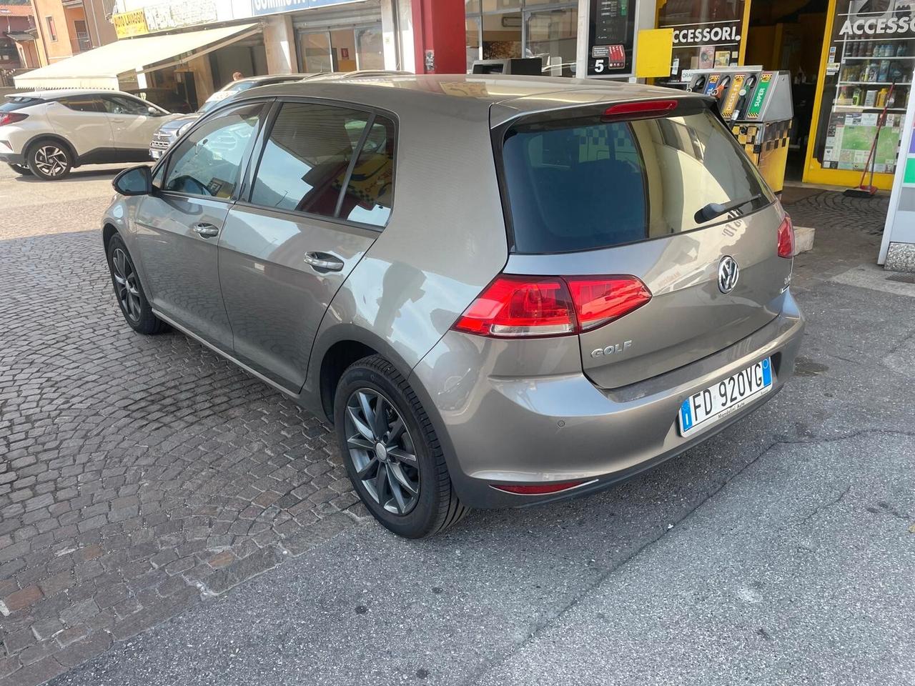 Volkswagen Golf 1.6 TDI 90 CV 5p. Trendline BlueMotion Technology