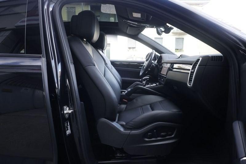 Porsche Cayenne Coupè Porsche Cayenne Coupè Cayenne Coupé 3.0 V6 E-Hybrid Unicoproprietario