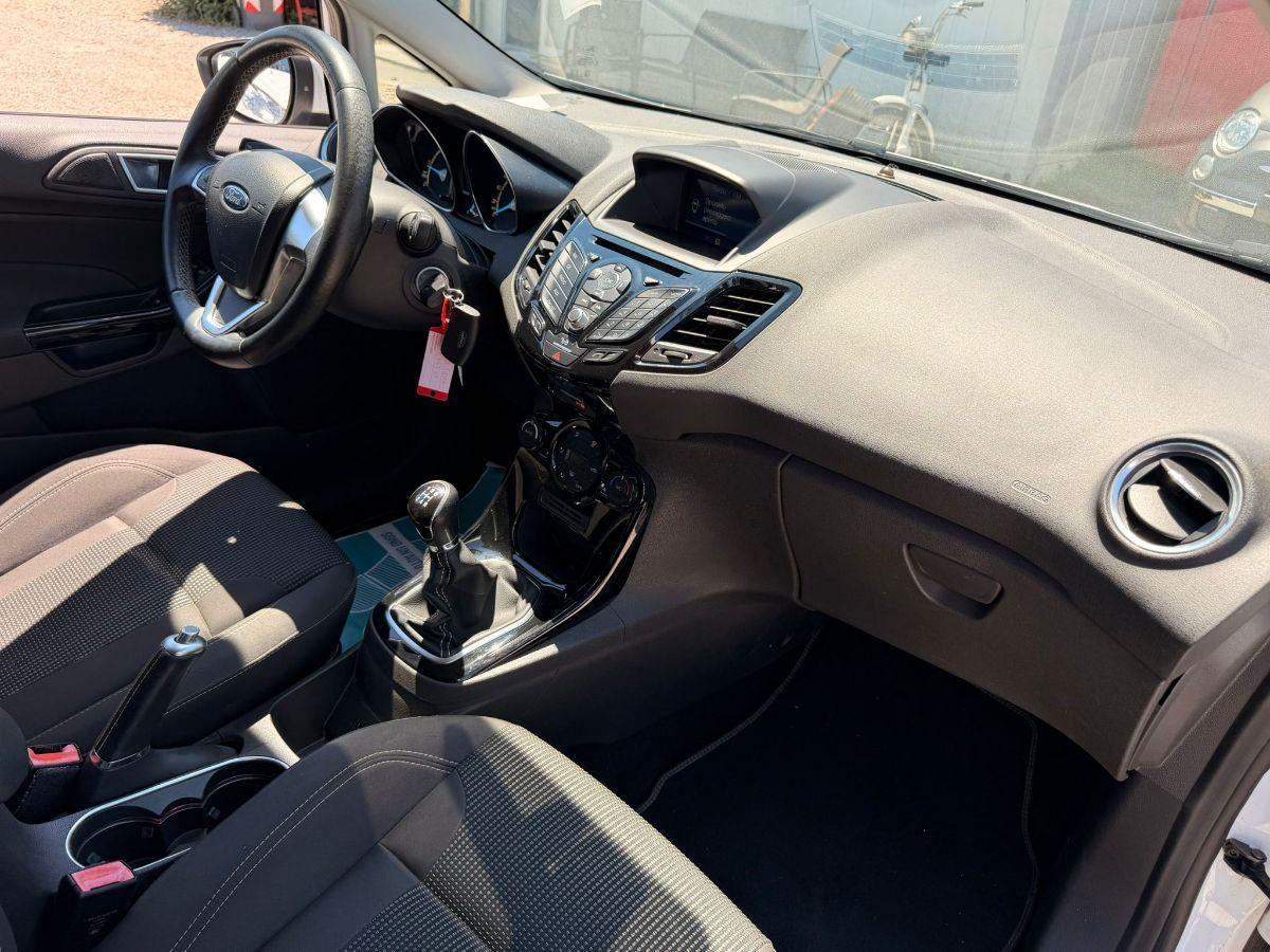 FORD - Fiesta - 1.5 TDCi 95 CV 5p. Titanium