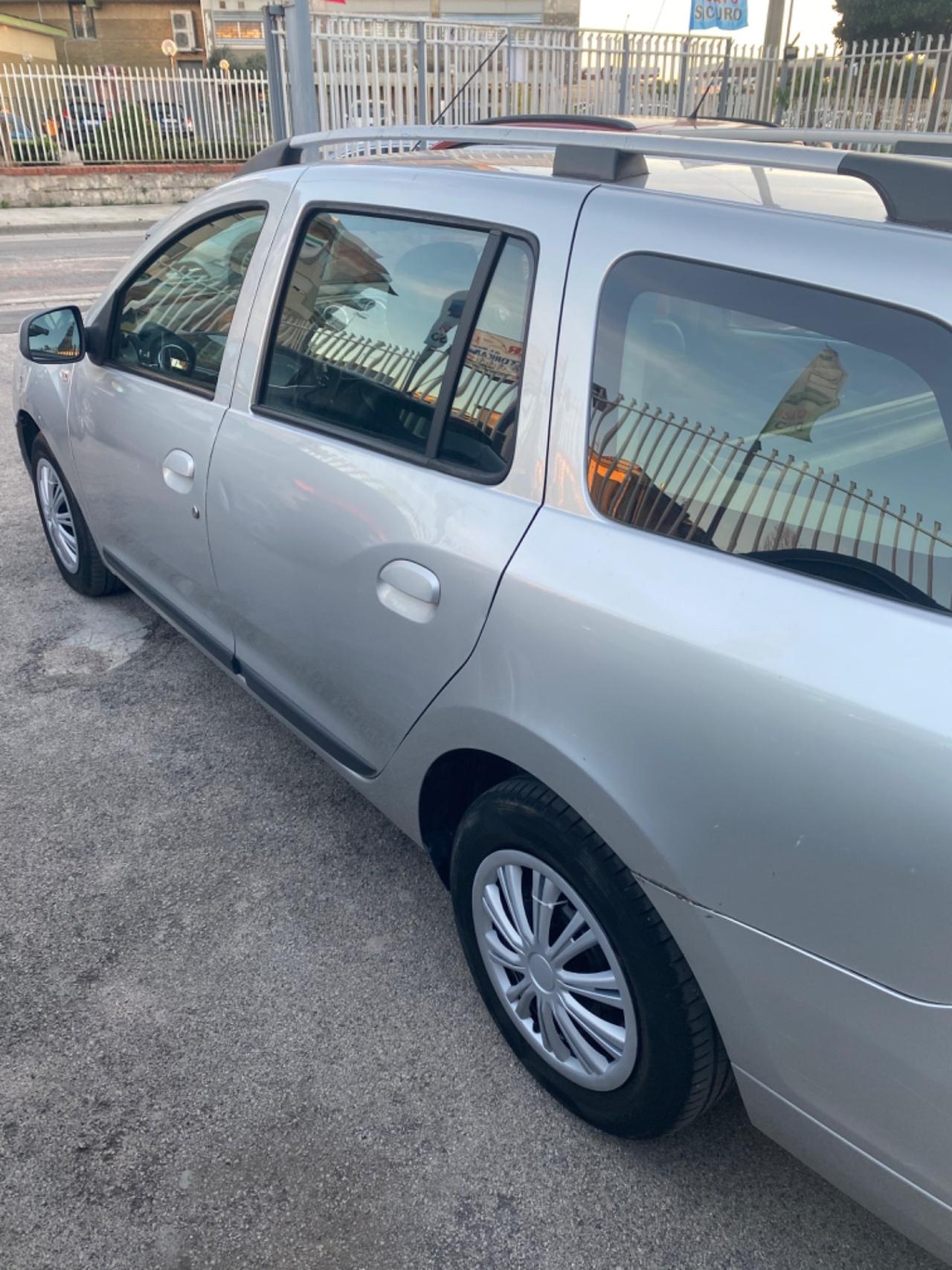 Dacia Logan 1.5 Dci 2014 Full Navi TAGLIANDATA