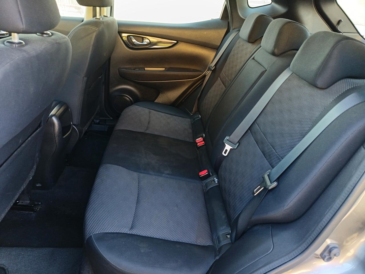 Nissan Qashqai 1.5 dCi DPF Acenta