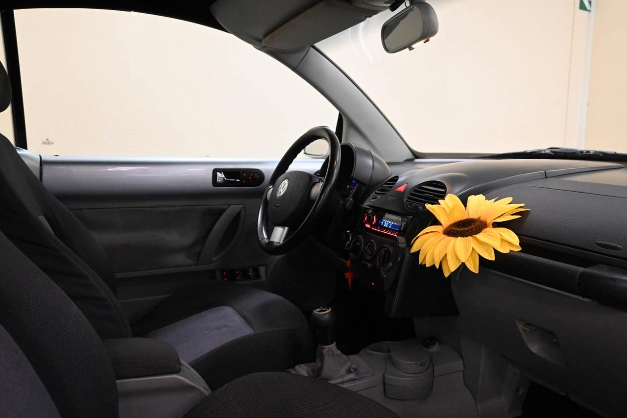 VOLKSWAGEN New Beetle 1.9 TDI 101CV Cabrio