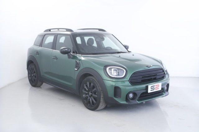 MINI Countryman 2.0 Cooper D Essential Countryman Black Exterior