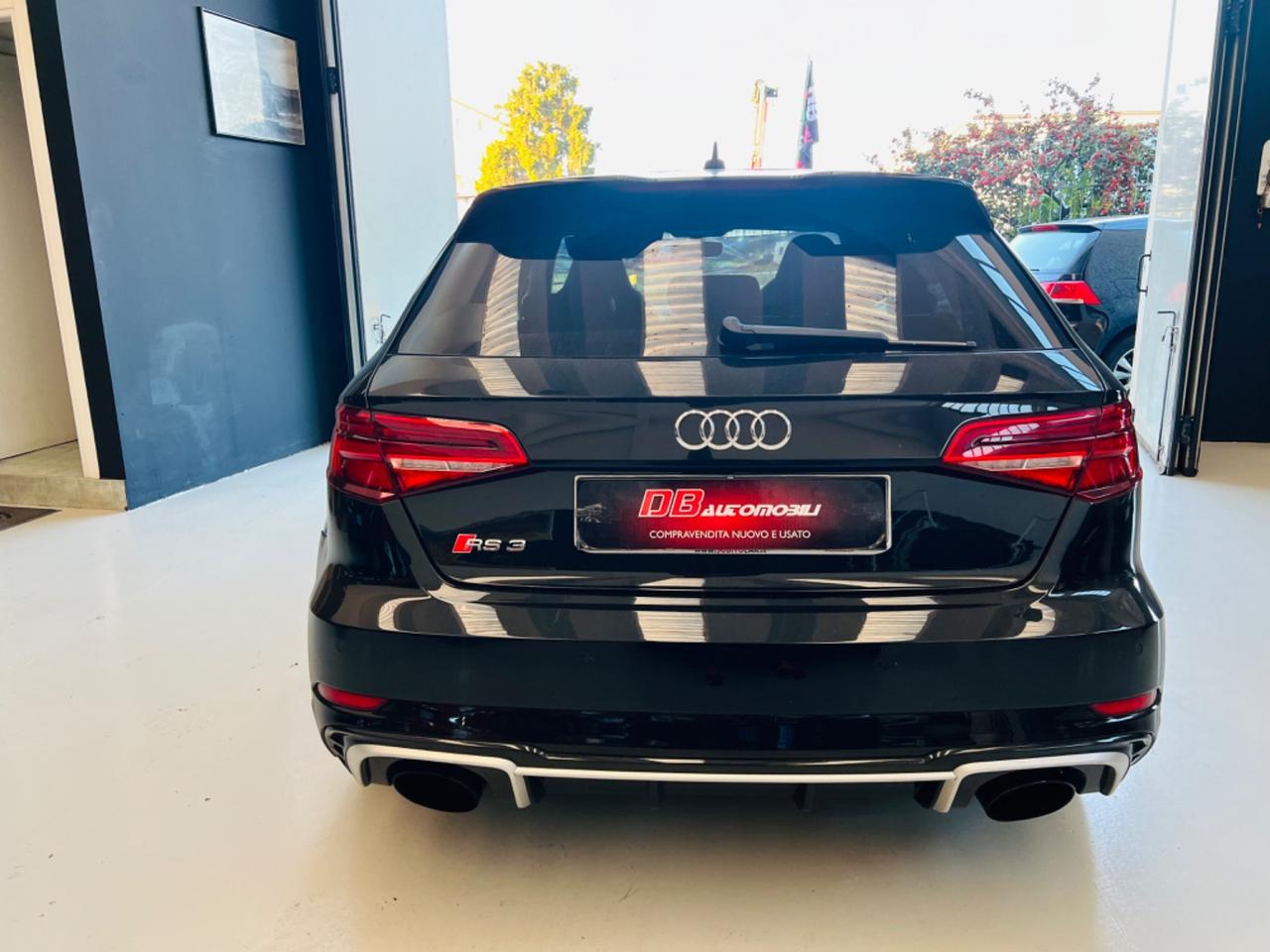 Audi RS3 Sportback 2.5 tfsi quattro s-tronic