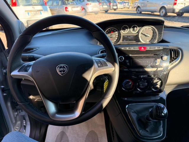 LANCIA Ypsilon 1.2 69 CV 5 porte Gold