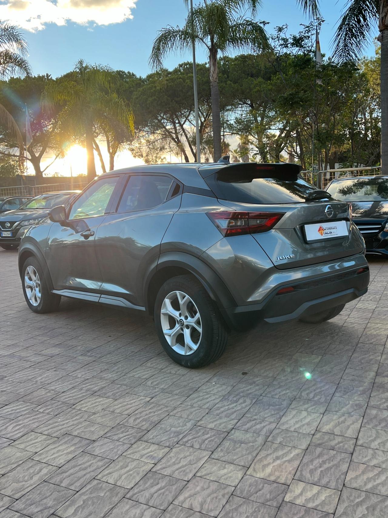 Nissan Juke 1.0 DIG-T 114 CV N-Connecta