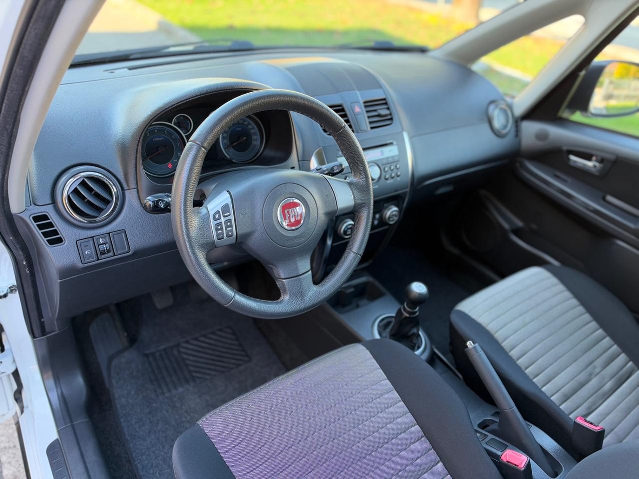 Fiat Sedici 1.6 16V 4x2 Emotion
