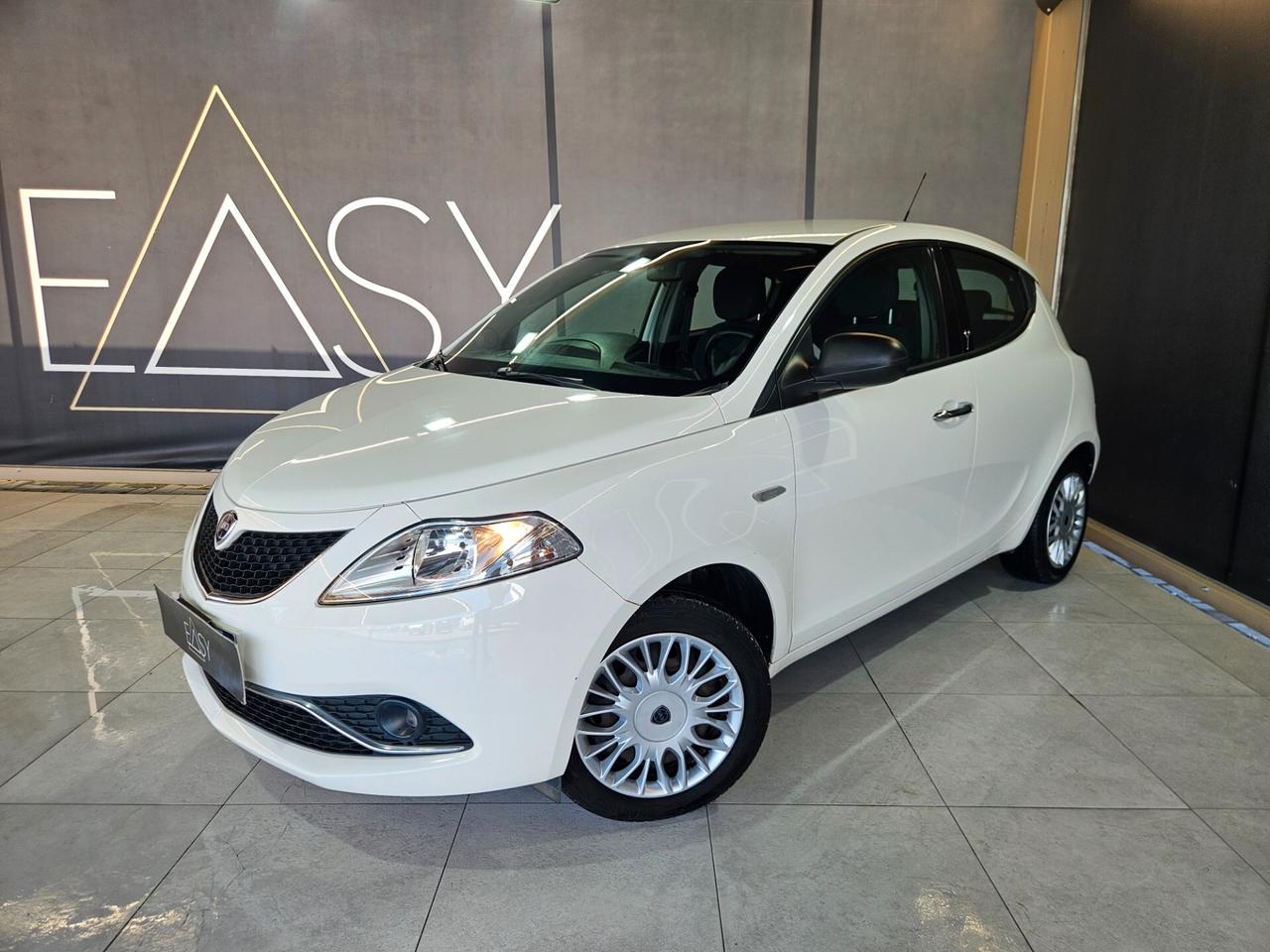 Lancia Ypsilon 1.2 Platinum 69cv E6
