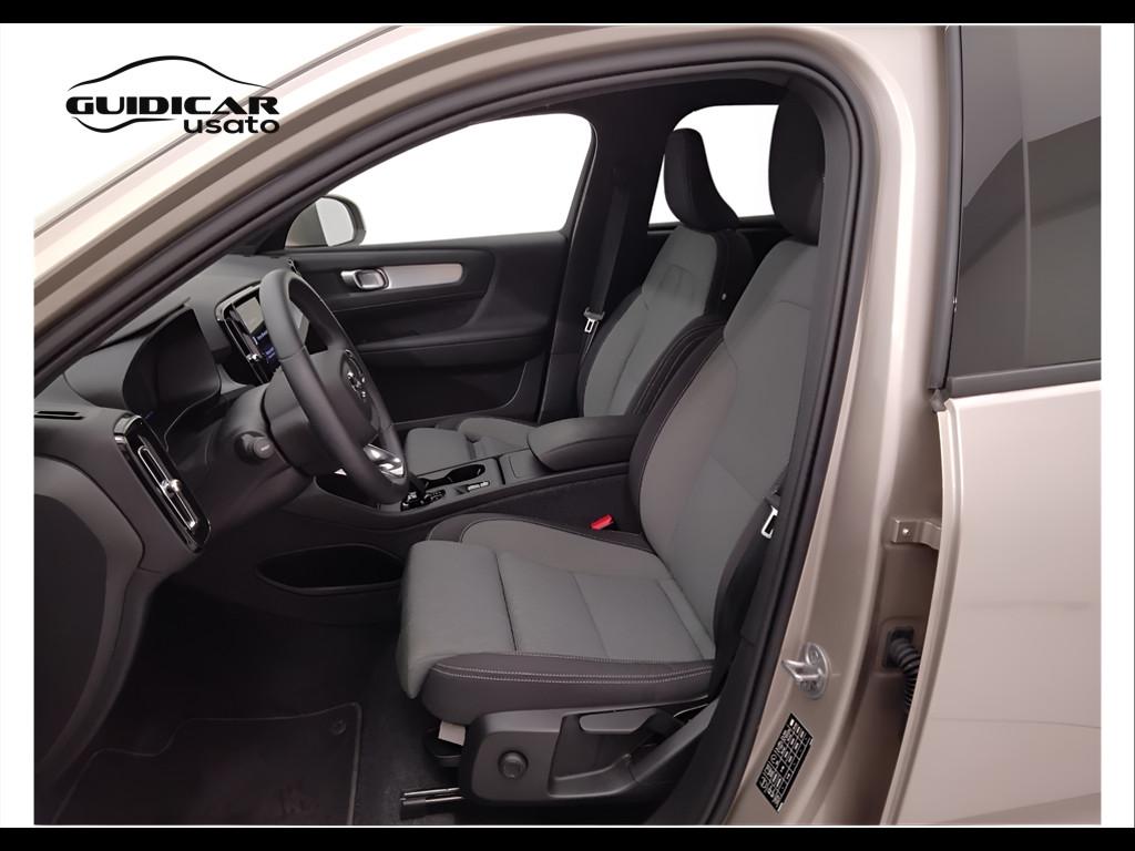 VOLVO XC40 2023 - XC40 1.5 t2 Core auto