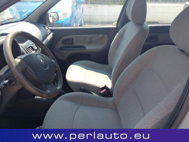 RENAULT Clio 1.2 cat 5 porte Confort Authentique
