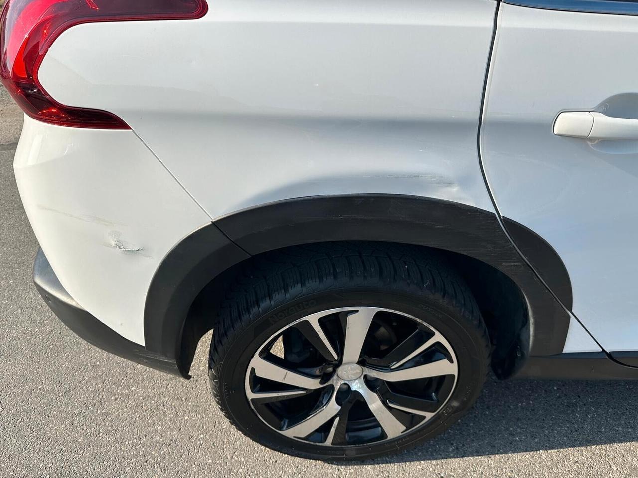 Peugeot 2008 PureTech Turbo 110 S&S Black Matt