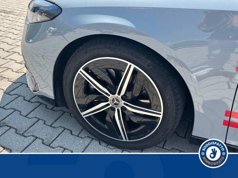 Mercedes-Benz CLA 200 Automatic Coupé 4Matic AMG Line Premium