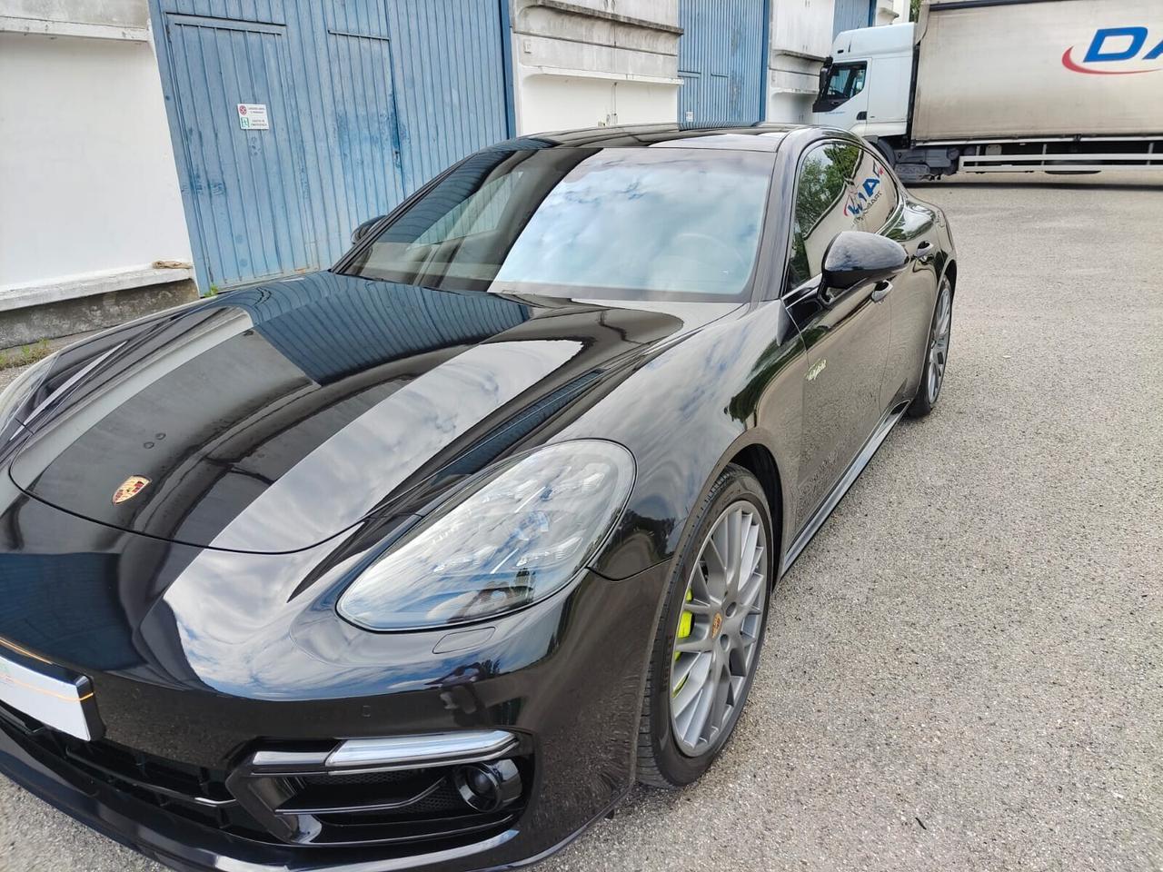 Porsche Panamera 4.0 Turbo S E-Hybrid