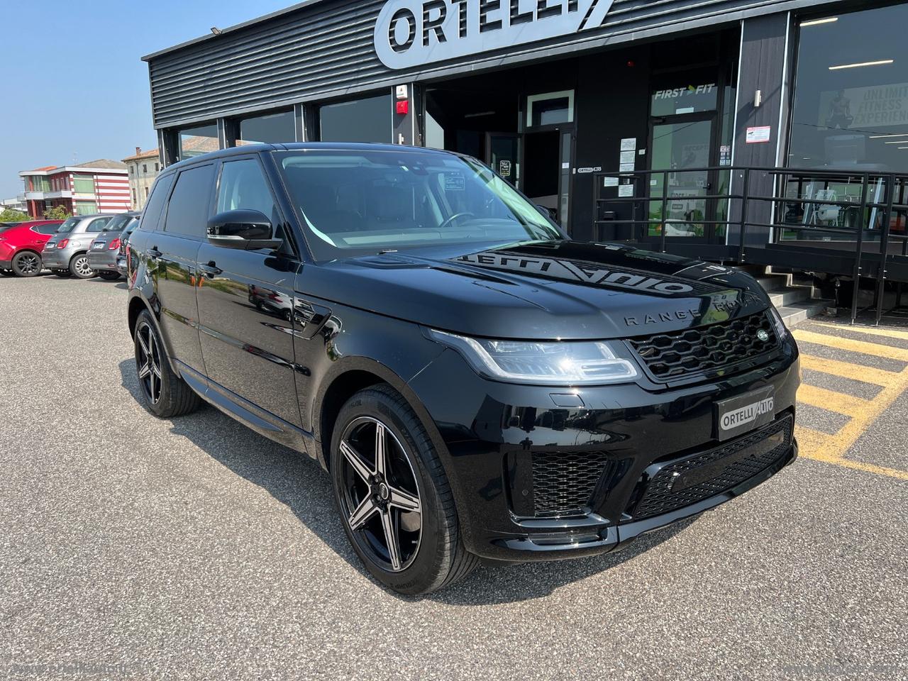 LAND ROVER Range Rover Sport 3.0 TDV6 HSE 7 POSTI
