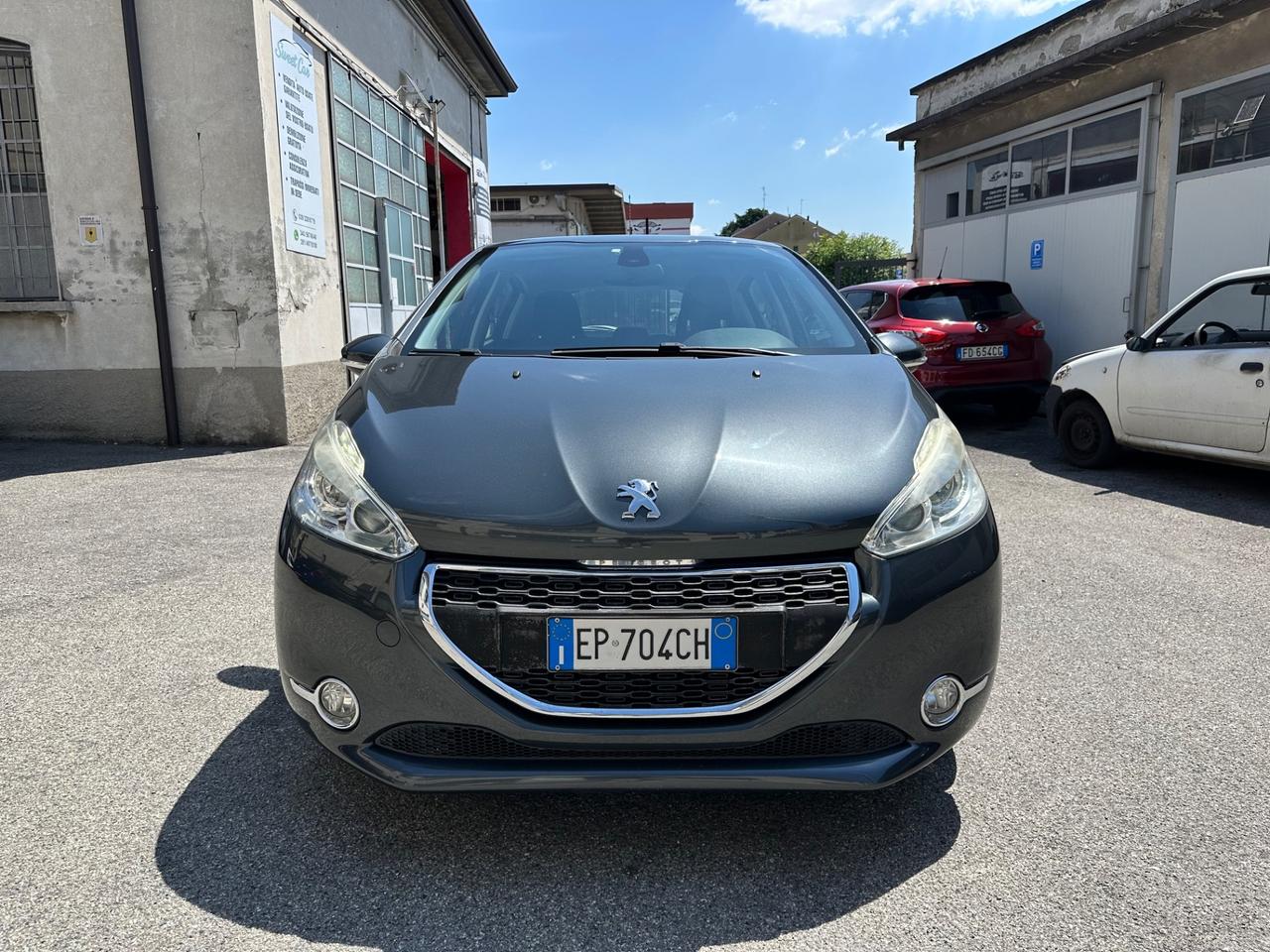 Peugeot 208 1.2 VTi 82 CV 5 porte