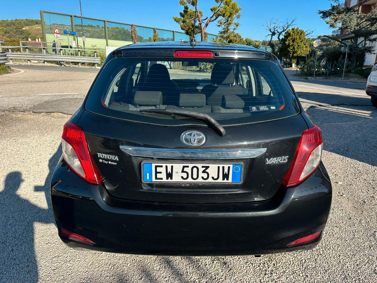 Toyota Yaris 5 Porte Yaris 5p 1.0 Lounge s/CL