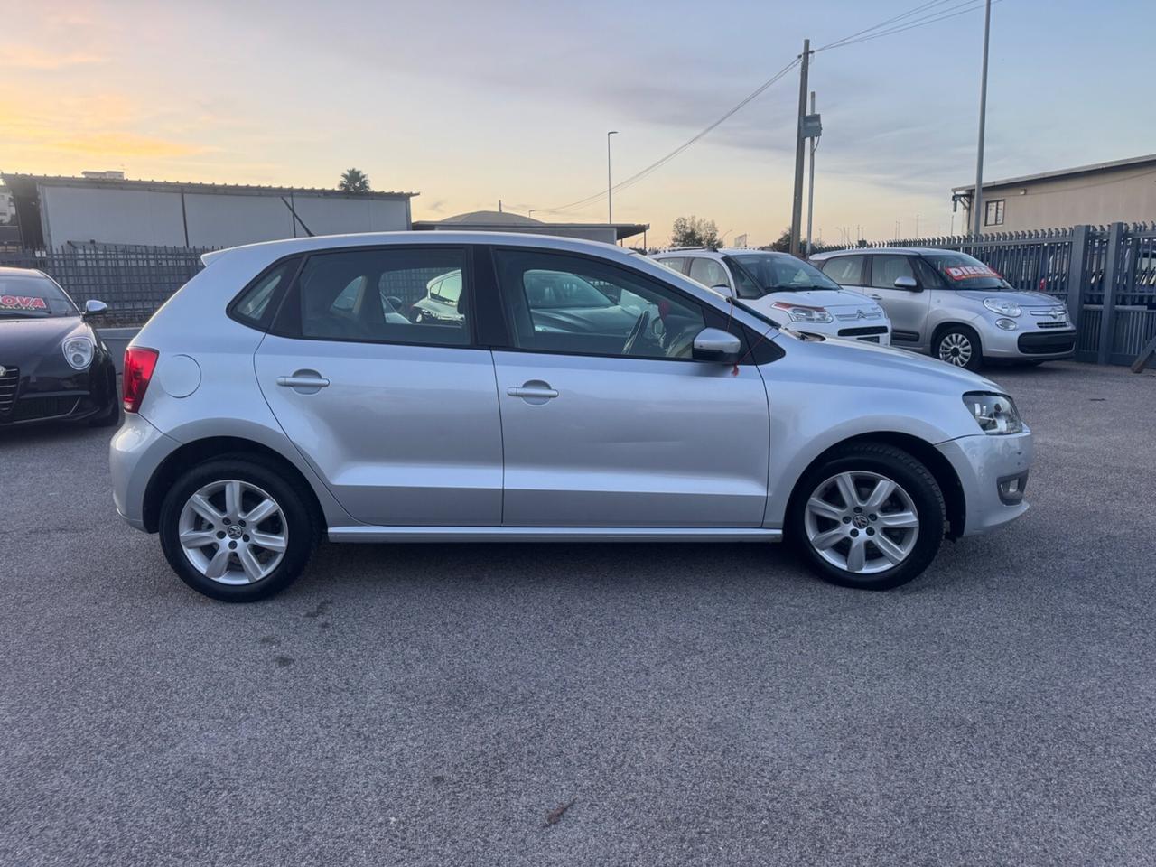 Volkswagen Polo 1.4 5 porte Highline