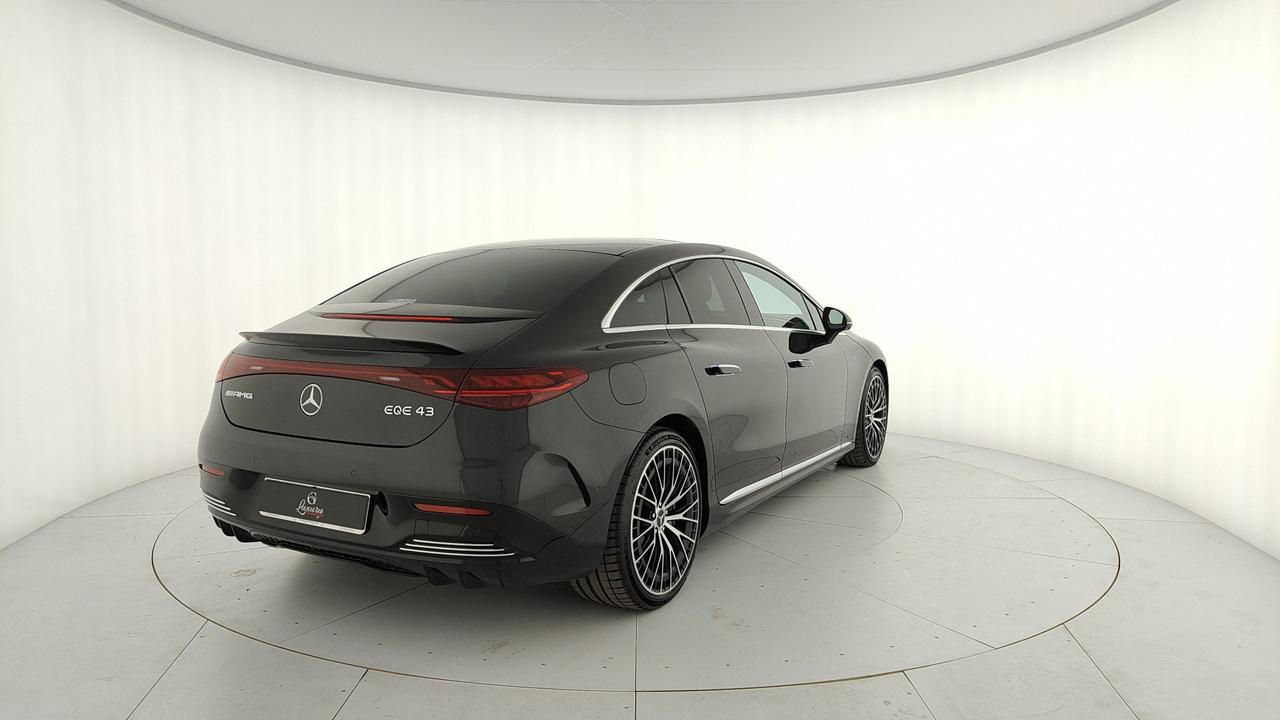 Mercedes-Benz EQE AMG 43 Premium Plus 4matic