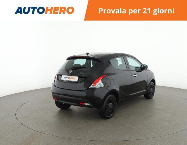 LANCIA Ypsilon 1.0 FireFly 5 porte S&S Hybrid Silver