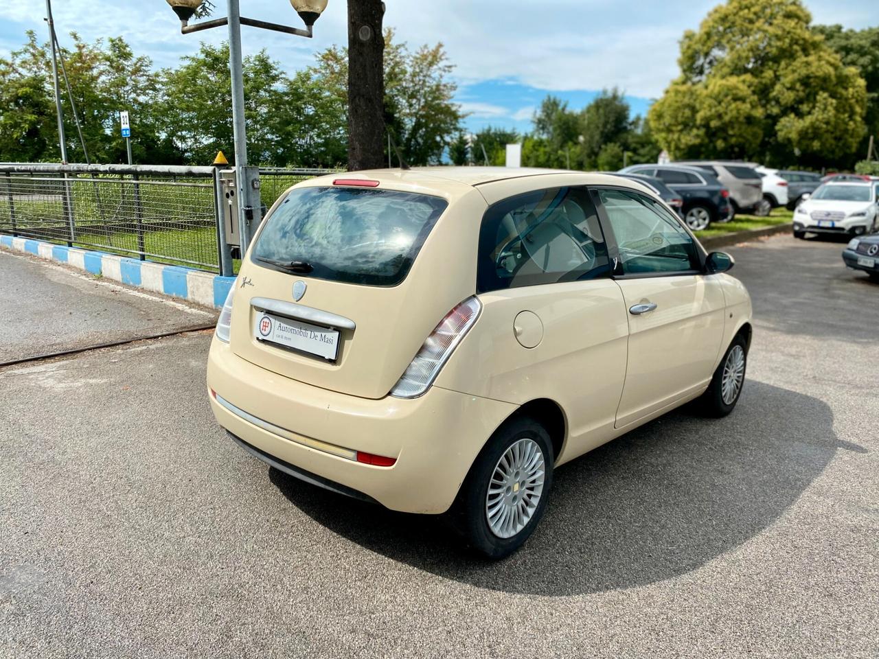 Lancia Ypsilon 1.2 8v Oro Giallo 60cv UNICO PROPRIETARIO