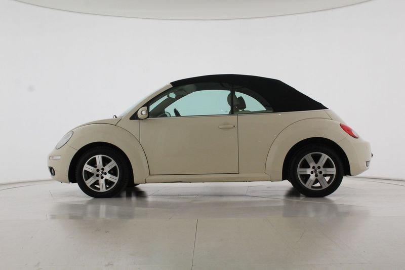 Volkswagen New Beetle 1.6 Cabrio