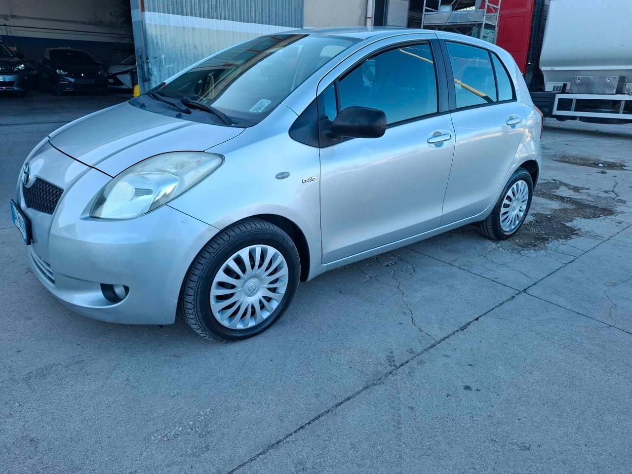 Toyota Yaris 1.4 DIESEL - 2008 5 PORTE