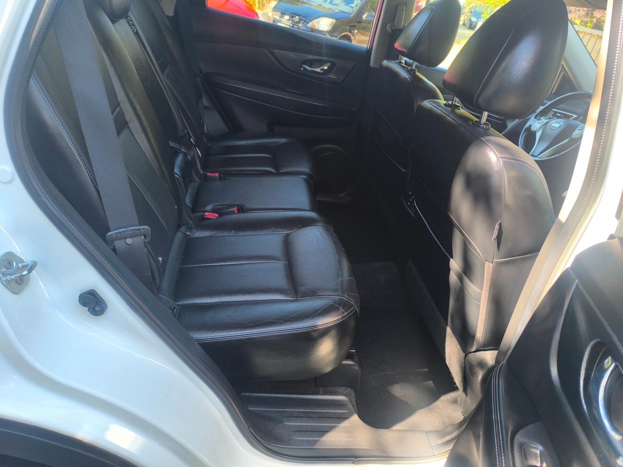 Nissan X-Trail 1.6 dCi 4WD Tekna
