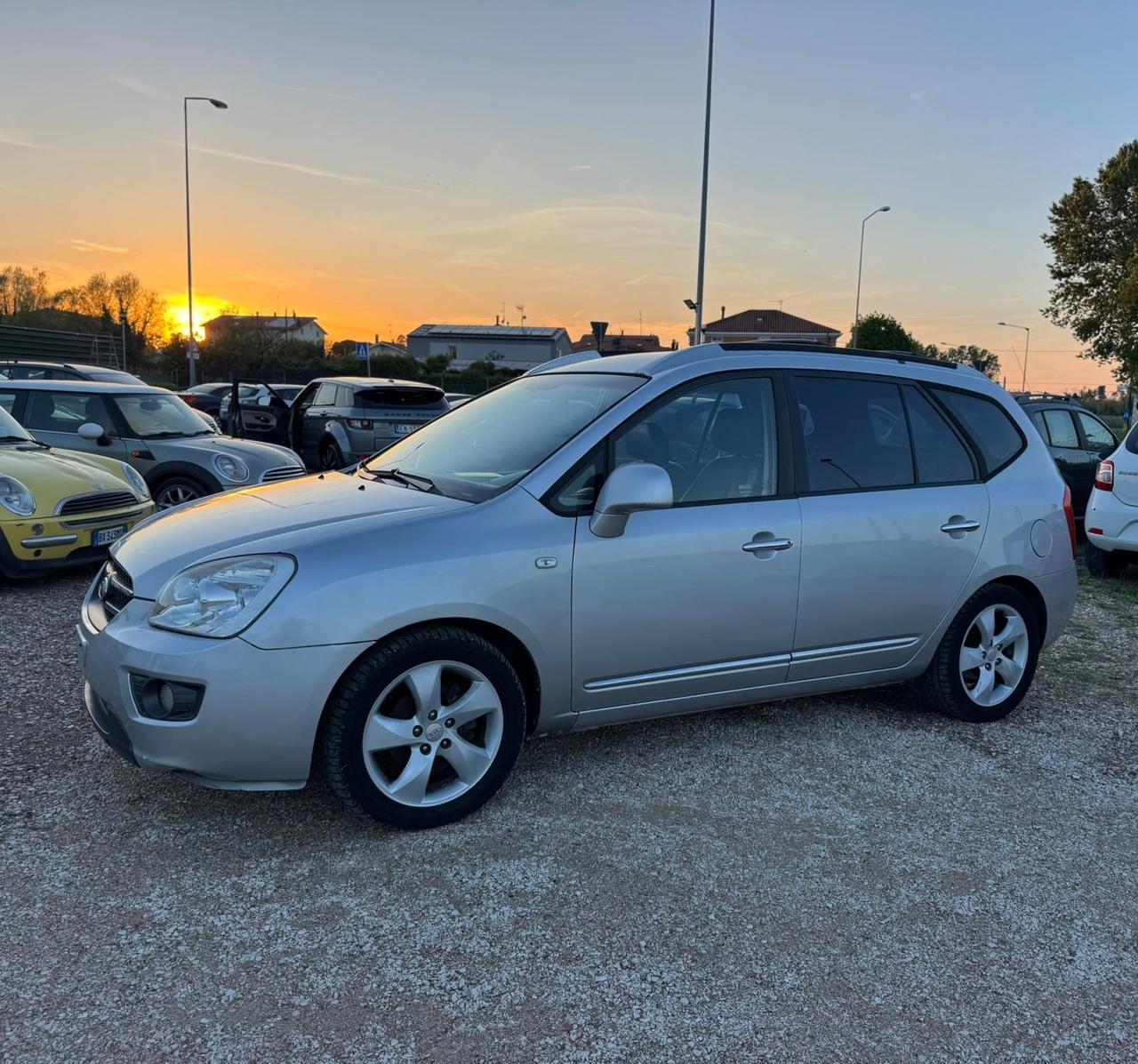 Kia Carens 2.0 16V CRDi VGT EX Class per Export