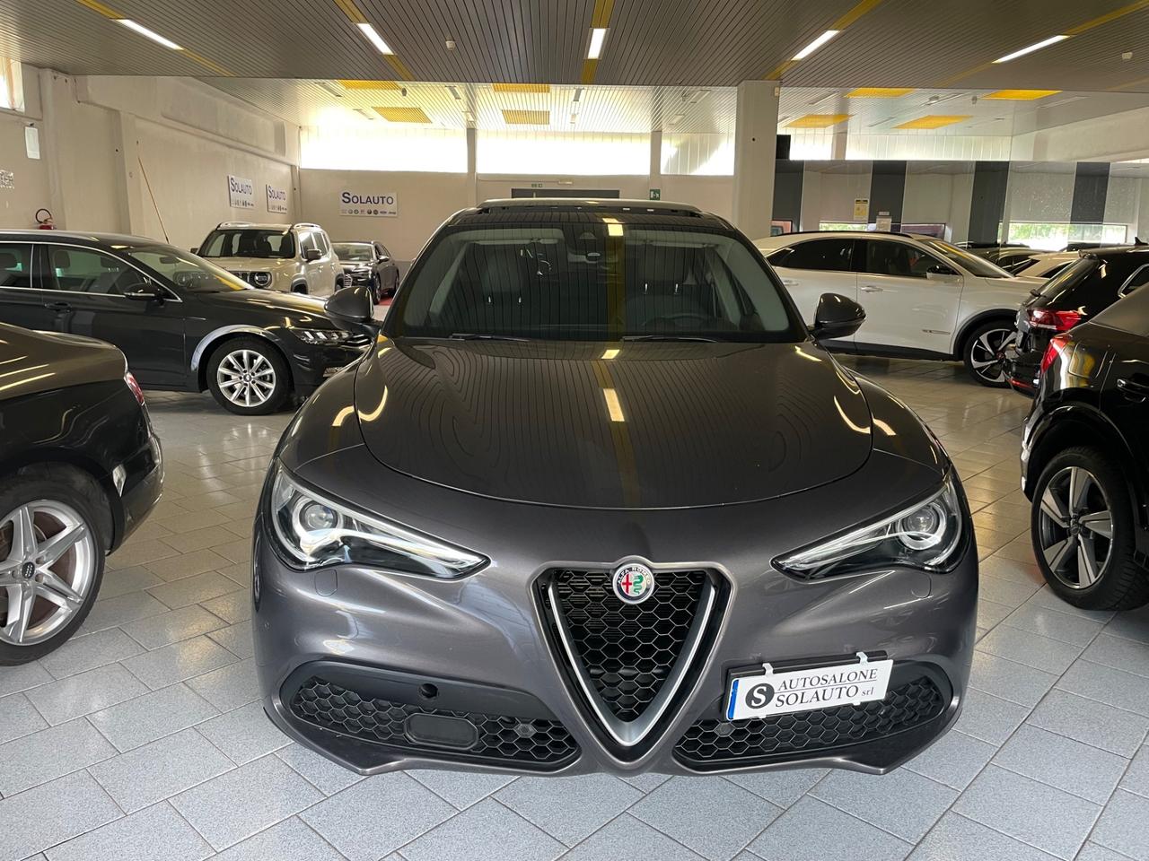 Alfa Romeo Stelvio 2.2 t Executive Q4 210cv auto Tetto