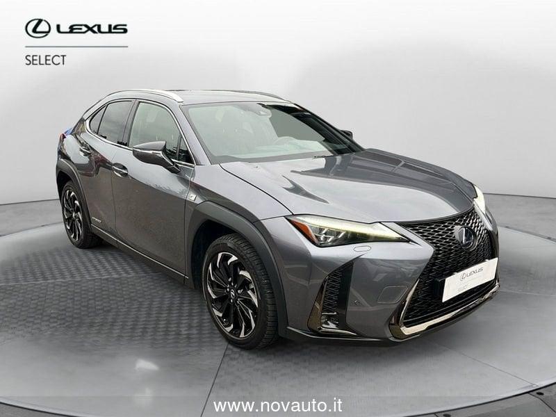 Lexus UX UX Hybrid 4WD F Sport