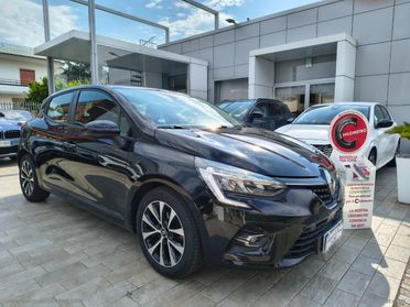 RENAULT Clio TCe 100 CV GPL Business