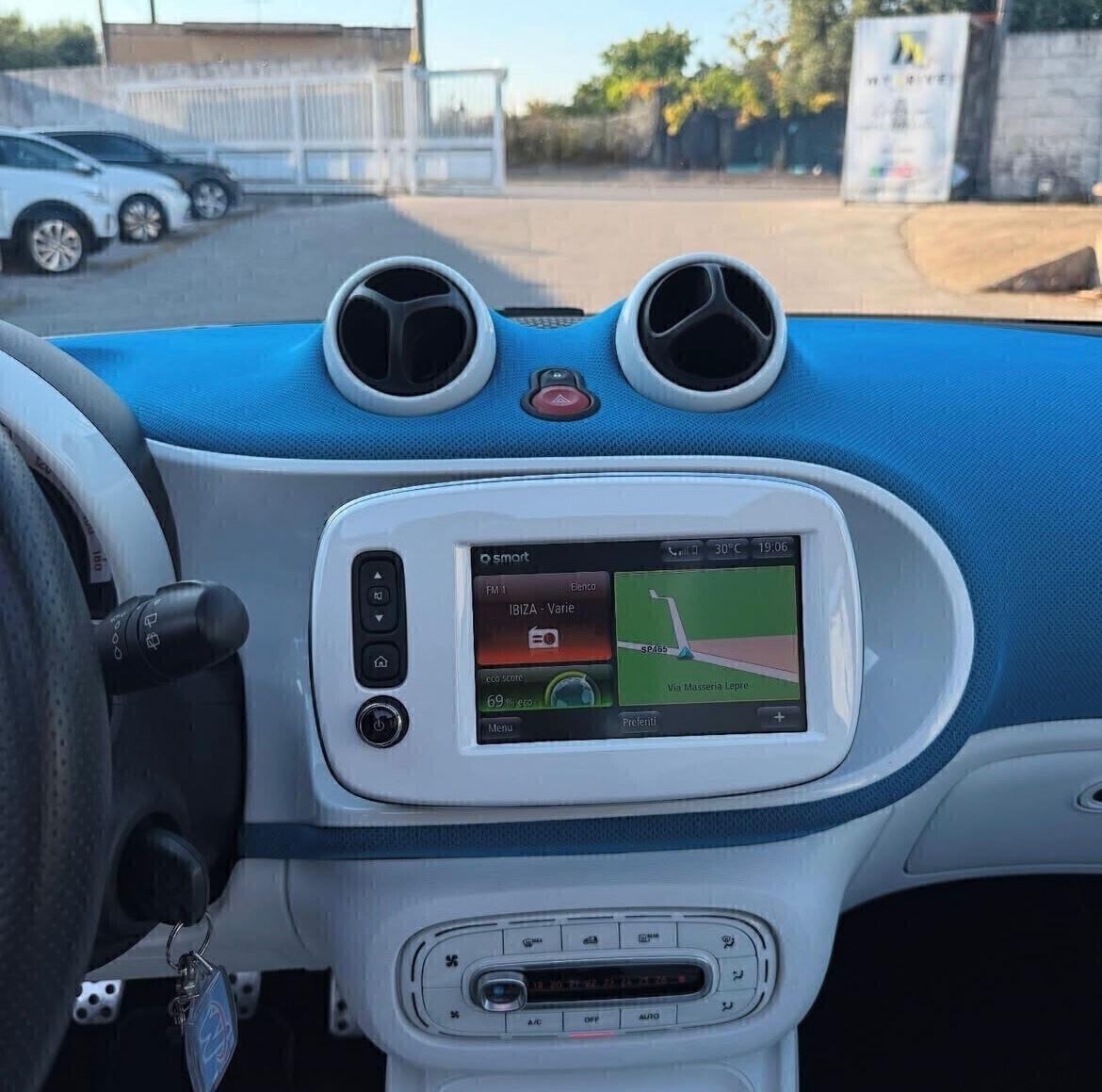 Smart ForFour 70 1.0 Proxy