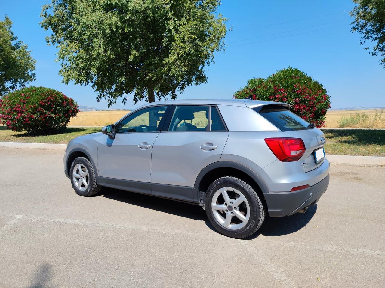 Audi Q2 30 TDI S tronic Business